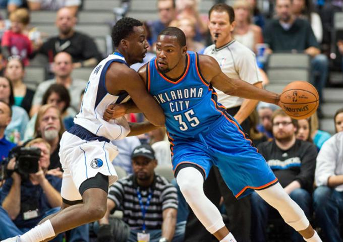 杜兰特常规赛十佳球 长臂劈扣惊呆詹皇吓跑韦德截图