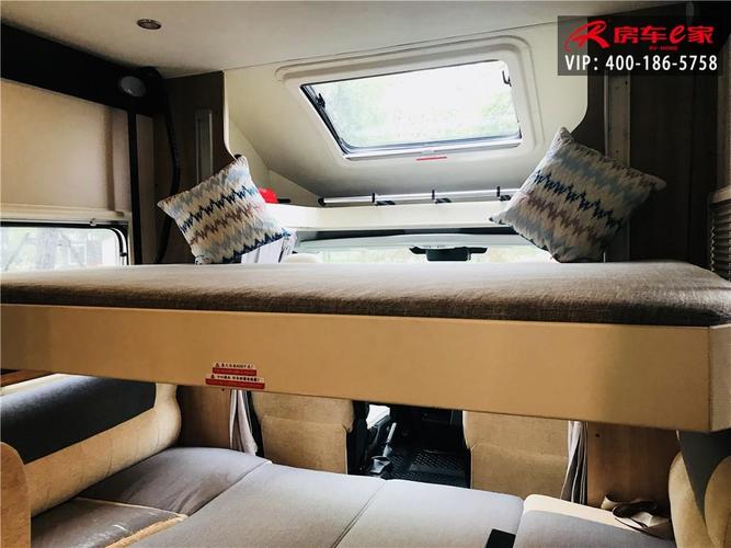 现货依维柯国产旅居房车出售
