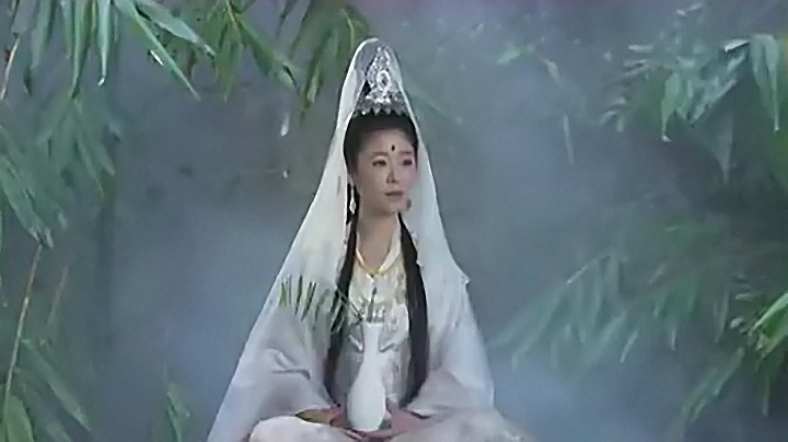 观音菩萨最早是男相?真的吗?那后来为嘛变成女相呢?
