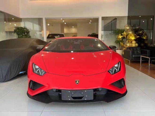 兰博基尼evo颜值跑车沿途风景 一览无余