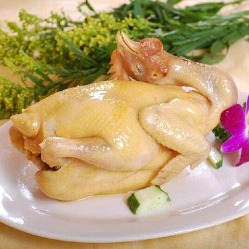 菜谱 白切鸡 好6哥 收藏 白切鸡的做法说明 白切鸡——制作简单,皮爽