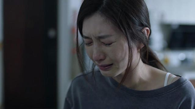 《三十而已》:王漫妮失恋痛哭,我们可能错怪她了