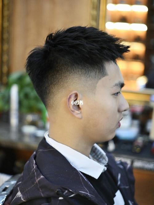 绅士理发_理发_复古_油头_男士理发_时尚_发型