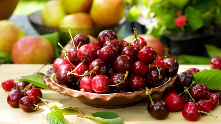 fresh and sweet cherries