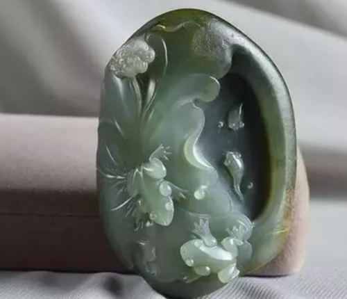 新疆和田玉青玉价格 新疆和田青玉价格及收藏价值