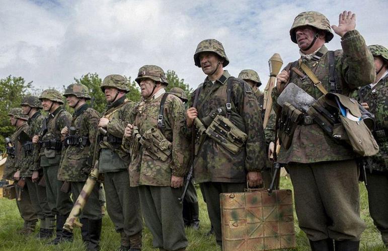 在与南军对阵的南北战争中,合众国军队阵亡 140,414 人.