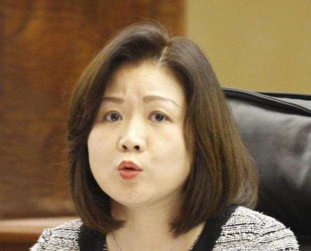 陈美仪:完善本澳殡葬服务