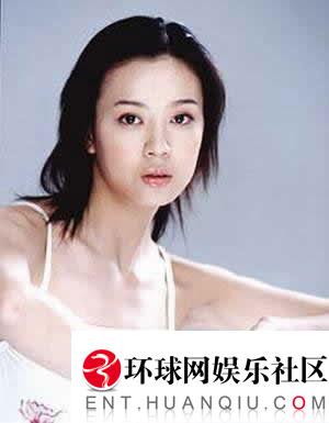 不要怀疑,图片出自她早年的资料介绍.