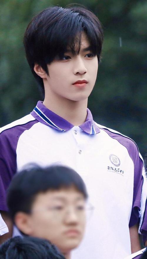 原创刘耀文校园风图片世界奇奇怪怪耀文可可爱爱