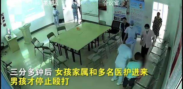 养不教谁之过10岁小男孩暴打4岁小女孩致骨折