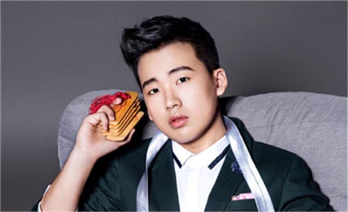 郭麒麟个人资料 郭麒麟年龄多少岁父亲是郭德纲吗