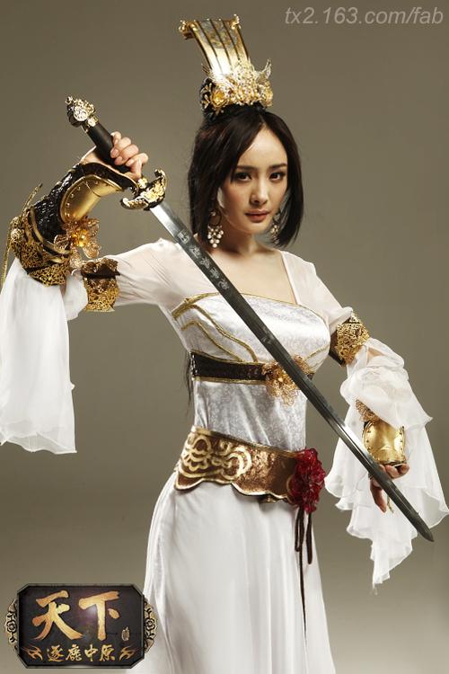 杨幂《天下贰》两年 清纯女生变pk女王