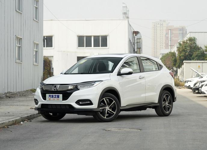 全新本田缤智来了,外观硬朗,溜背造型似冠道,混动和四驱真香