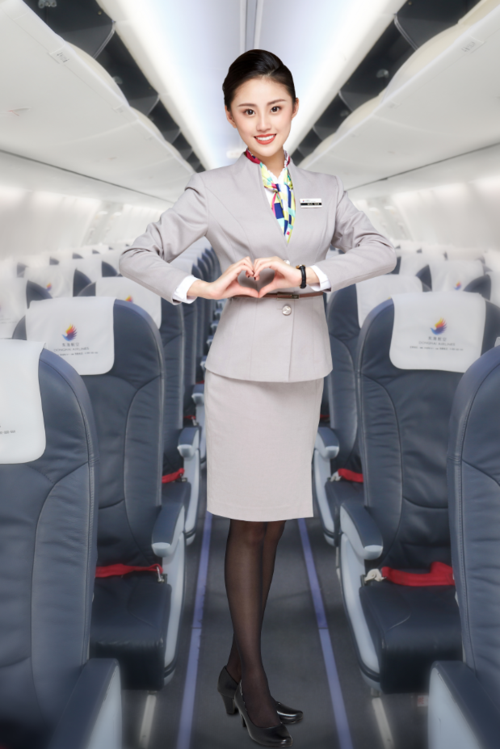 东海航空走出中国最美空姐,网友:气质秒杀众女星