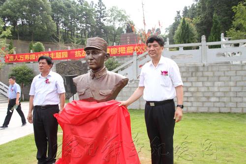 湖南唐人万寿园有限责任公司董事长罗丽芬表示,湖南唐人万寿园将一
