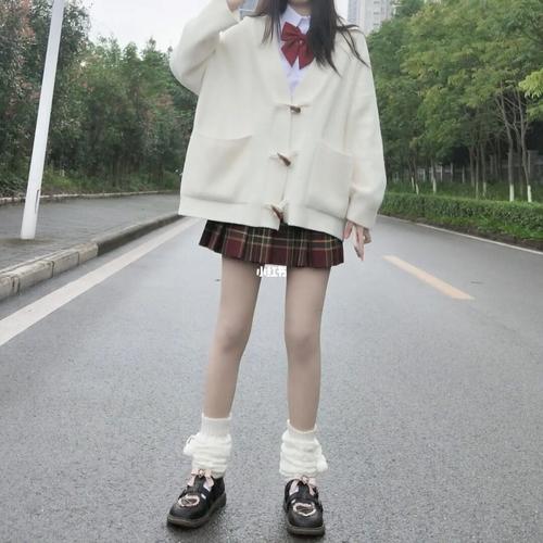 初秋适合jk的光腿神器(17ì _ í17)_jk制服_初秋