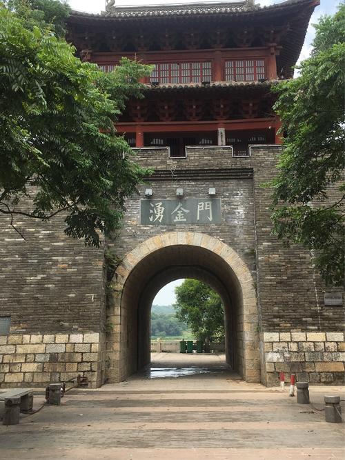 赣州涌金门