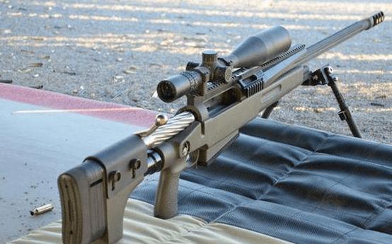 世界一流狙击枪:tac-50太强了,其射程最远超过2000米!_枪管_装有_枪托