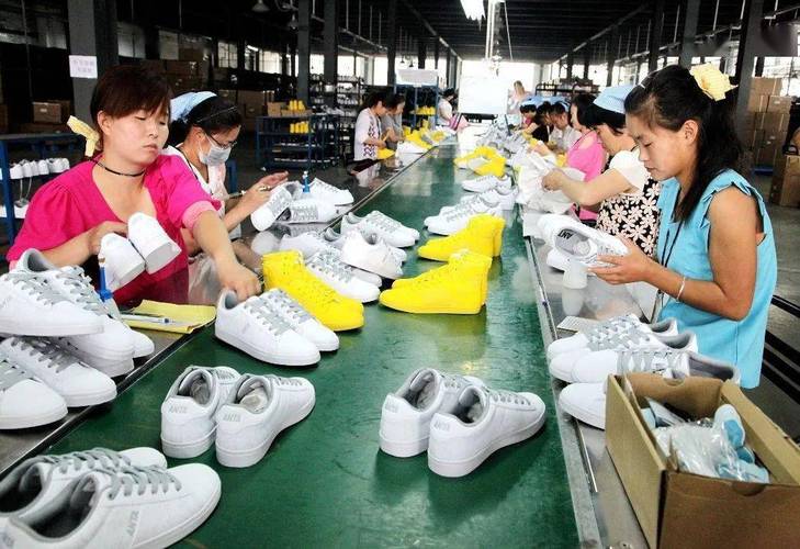 从供给侧培育县域经济增长点  率先在行业内应用和实践中国浮法二代