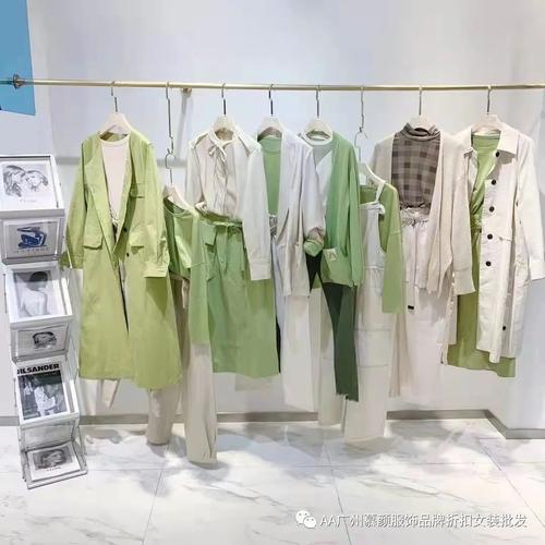 首页>时尚>aa广州慕颜服饰品牌折扣女装批发>白茶22春一线品牌折扣
