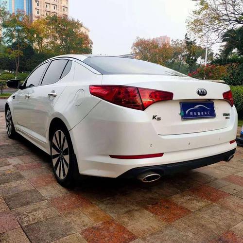 【精品车源】:月供1358元 2013年起亚k5 自动premium 到店