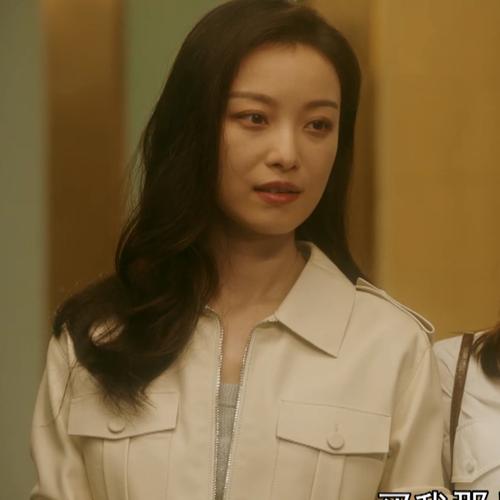 新品流金岁月倪妮朱锁锁同款米色短款皮衣短外套