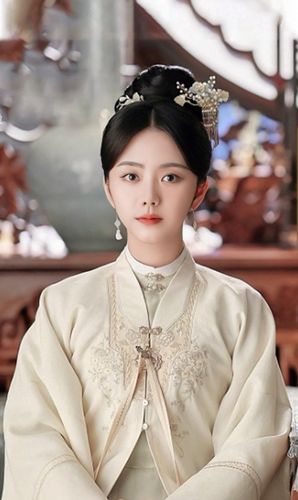 谭松韵古装能古灵精怪,也能温婉可人!