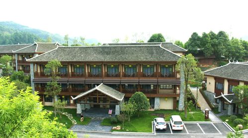 福泉江边度假酒店