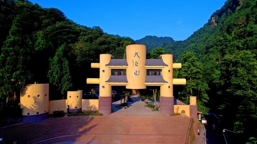 天台山:和萤火虫一起过五一