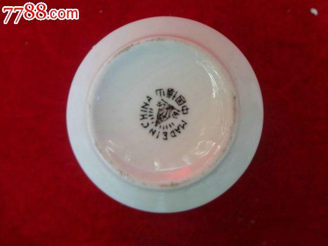 不多见的精品出口老瓷器-中国博山白瓷杯或缸一只,器形漂亮