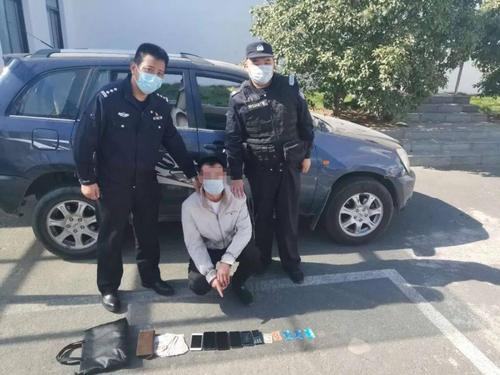 连云港便衣警察街头抓捕!