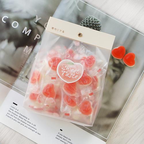 ins同款网红草莓味爱心软糖qq糖橡皮糖高颜值糖果节日