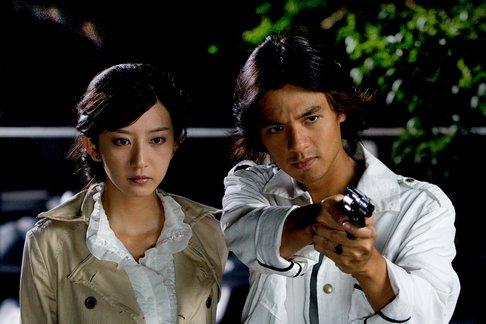 《异空危情》10月上映 冯德伦唐一菲陷噩梦空间