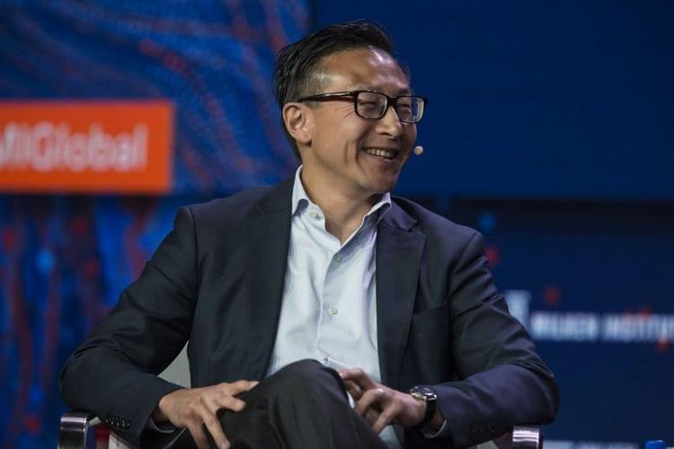 纽约遇到她和它,蔡崇信:体育版图不会