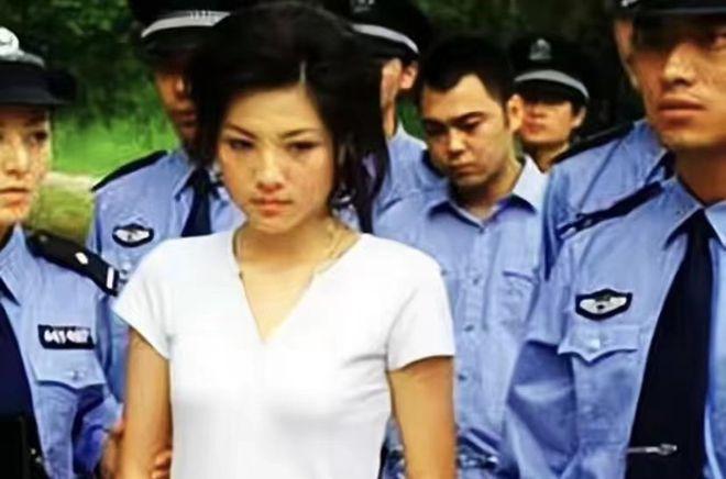 美女死刑犯毕丽梅枪决后在火葬场死而复生被二次行刑