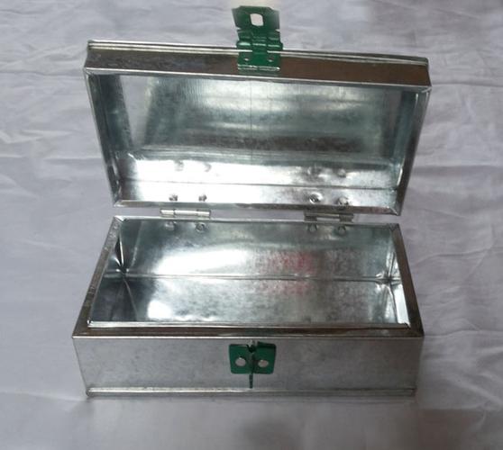 号5 钱盒子 收银箱 铁皮盒子 铁皮工具箱 纯手工制作小号铁皮箱子