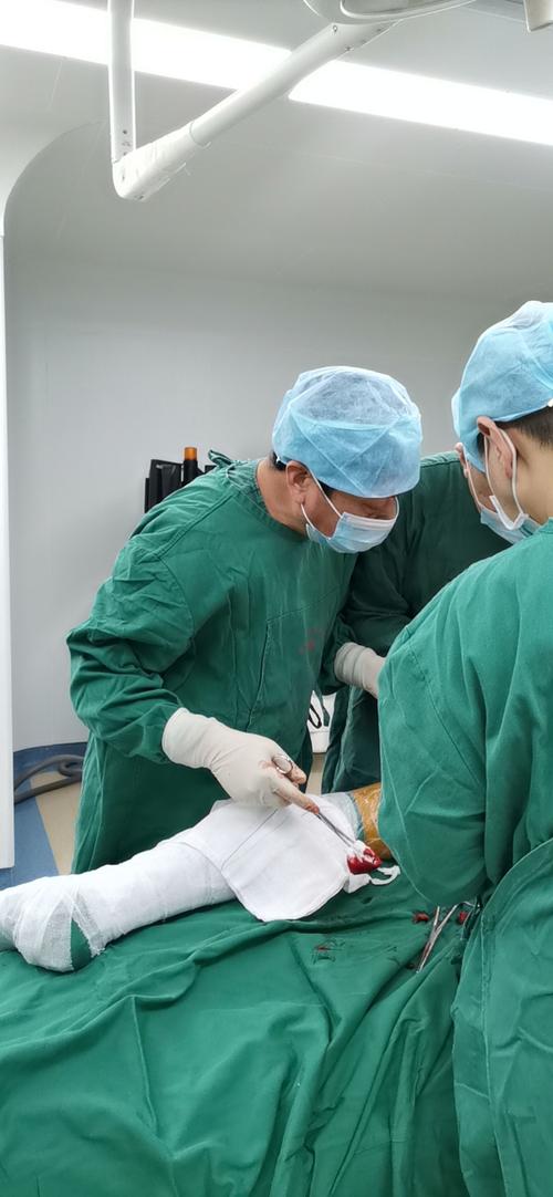 长航东院骨科:髋关节置换术 技术成熟的手术