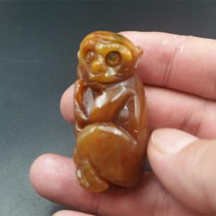 天然玉石黄龙玉猴子玉挂件立体生肖猴子玉吊坠厂家直销