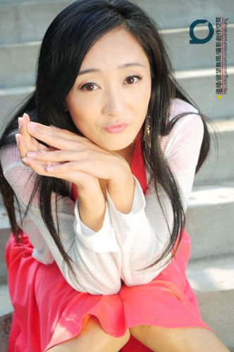 "美女演员"赵丹.