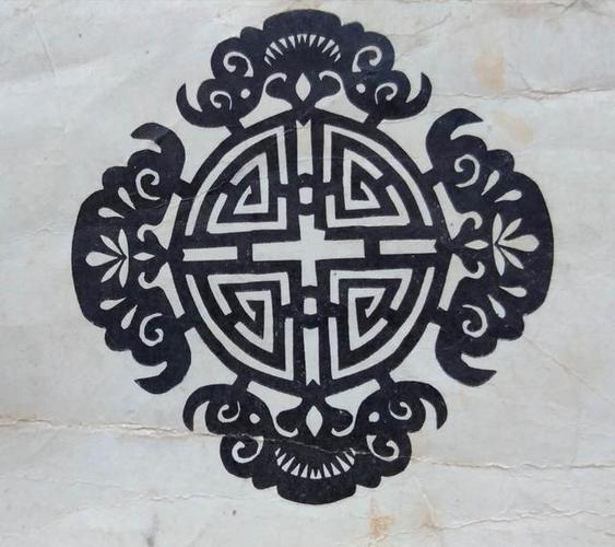 纳西族的剪纸艺术