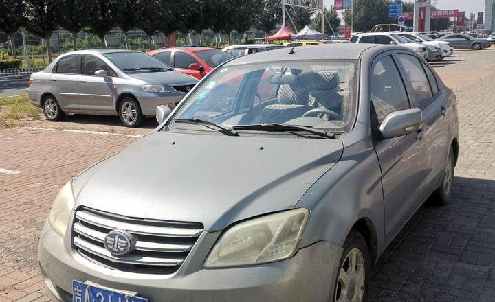 天津一汽 夏利n5 2013款 1.3 手动 标准型