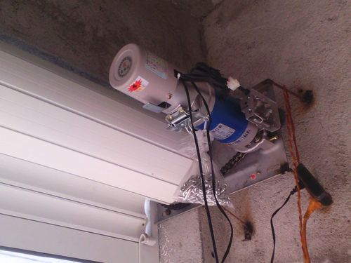 电动卷闸门维修要关注的问题有哪些