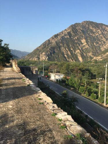怎么走):  北京市门头沟区  标签: 旅游景点 名胜古迹  沿河城古城址