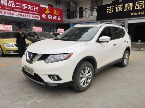 2016年12月日产 奇骏  2016款 2.5l cvt四驱运动版