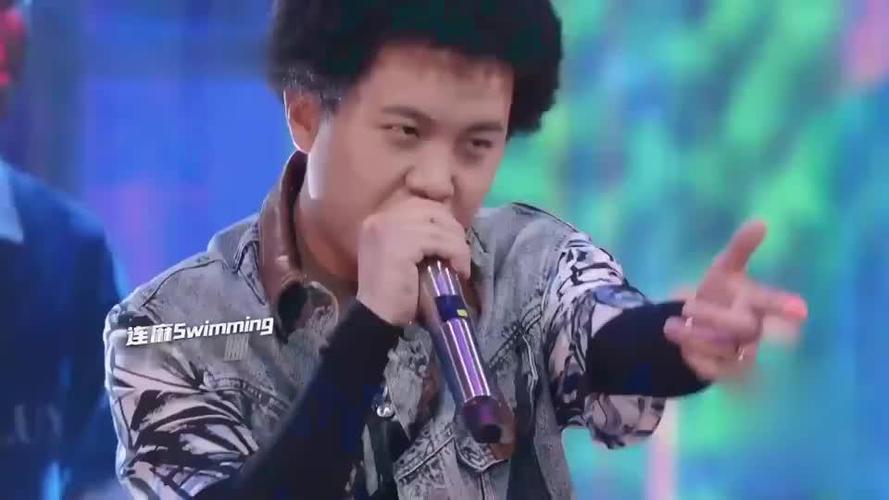 《说唱听我的》lil milk和连麻的《i am here》,副歌旋律超棒
