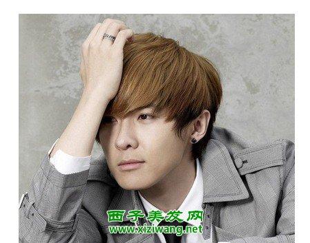 男生浅咖啡色头发图片(4)