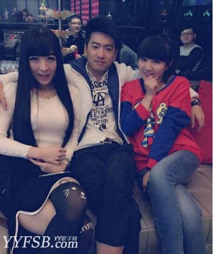 应广大网友要求,更新yy文儿年度盛典晚会动态信息