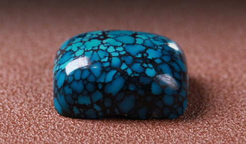 天然绿松石乌兰花与网花的区别在哪里有什么不一样