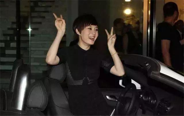 除了邓超孙俪,以下几位明星也在这次17位疑似名单中.