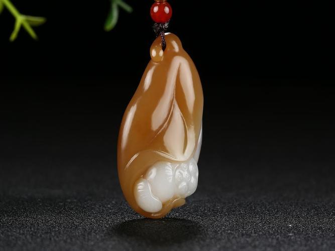 俄料糖玉戴久会变色吗可能存在这些原因